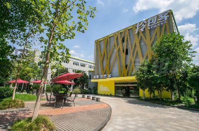 租办公室网行业平台,办公室出租网公司,LIN BOX创业空间